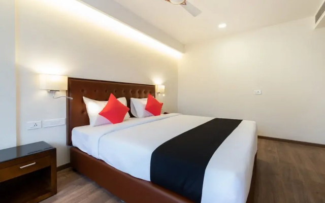 Capital O 43703 Thechi Hotels