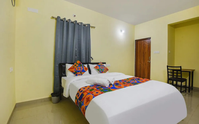 FabExpress Symphony Homes, Calangute Beach