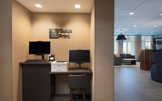 Courtyard by Marriott Dallas Grand Prairie