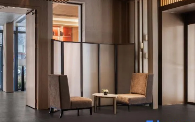 MEHOOD LESTIE Hotel (Shanghai Guoji Lüyoudujiaqu Chongxi Road)