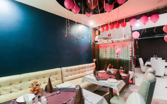 OYO 9027 Hotel Orchid Regency