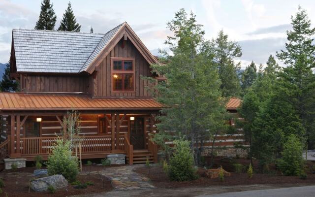 Headwaters Lodge at Eagle Ranch Resort