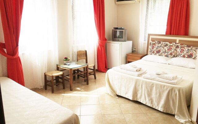 Bozcaada Kırlı Otel