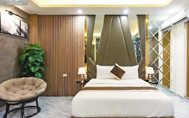 GRAD Queen Luxury Hotel