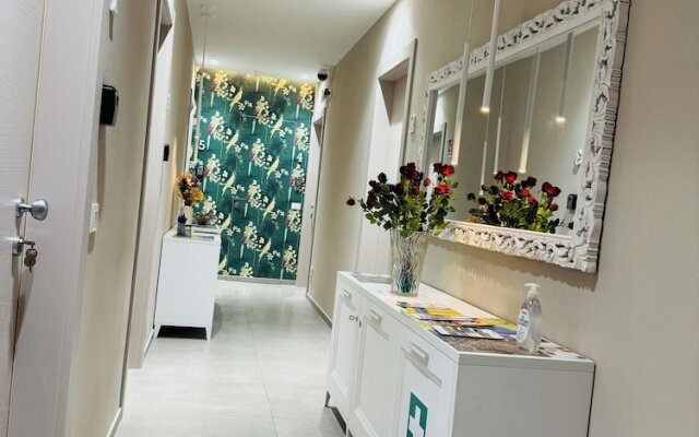 Lina Suites & Rooms