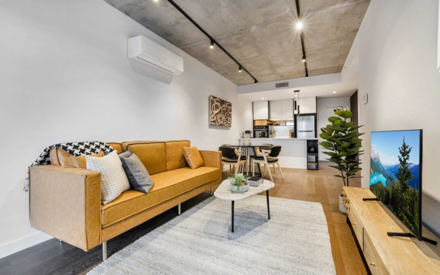 Stay Near Botanic Garden With Gym, Sauna & Parking – Guest Rooms – Melbourne