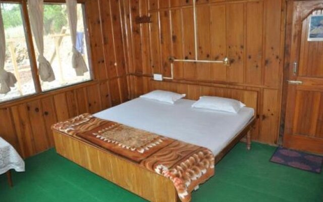 3 BHK Cottage in kullu, by GuestHouser (3008)