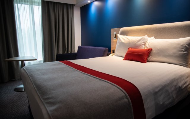 Holiday Inn Express London Stansted Airport, an IHG Hotel
