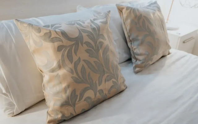 Sweeting Suites - Luxury Apartments