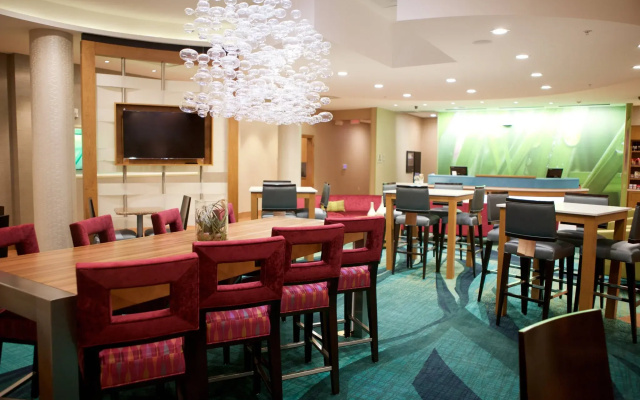 Springhill Suites By Marriott Wichita Airport