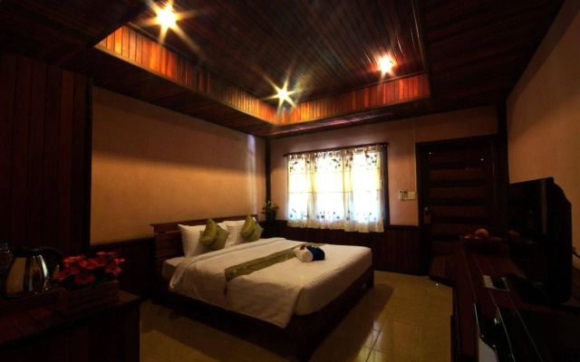 Sangsawan Palace Khaolak Resort