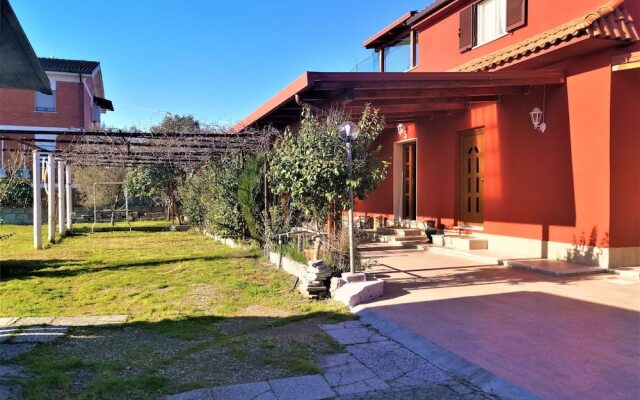 Tranquil Holiday Home in Roma with Garden near Ostia Antica
