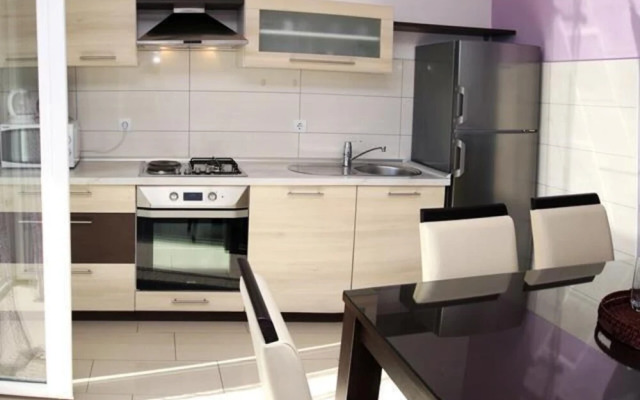 Remarkable 2-bed Apartment in Srima With sea View