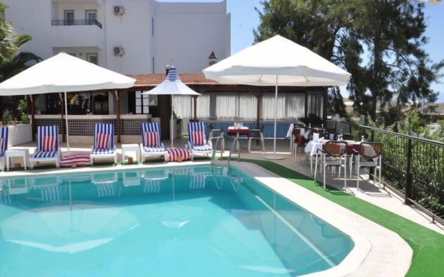 Jarra Hotel