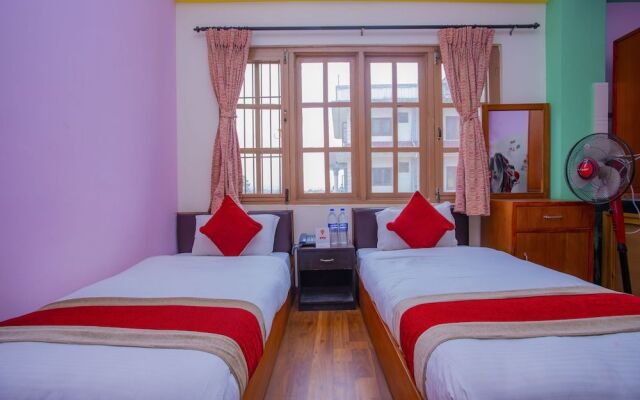 Oyo 414 Hotel Om