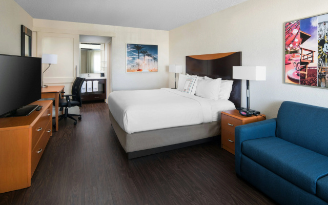 Fairfield by Marriott Anaheim Resort