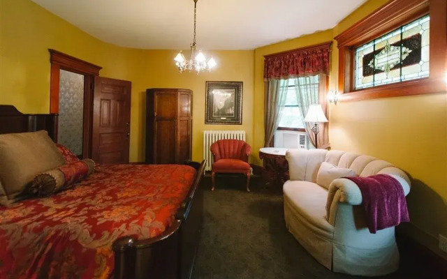 Waller House Inn