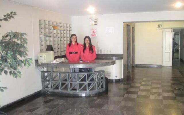 Suites Plaza Las Flores