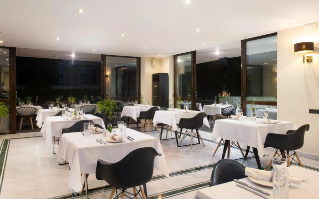 Athenian Riviera Hotel & Suites