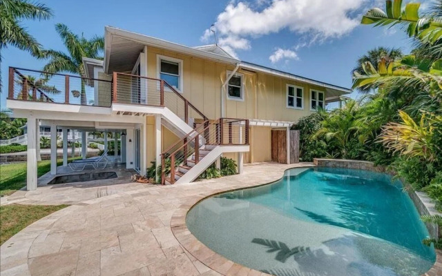 293 Harbor Drive - 4Br Home