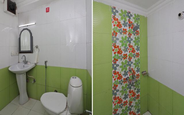 OYO 13654 Krishiv Residency