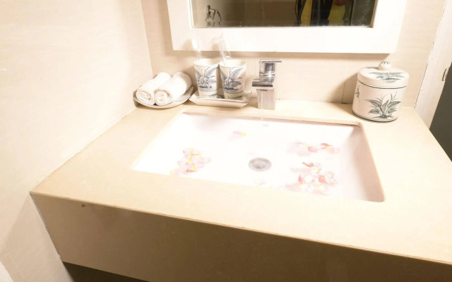 Mai Charming Hotel and Spa