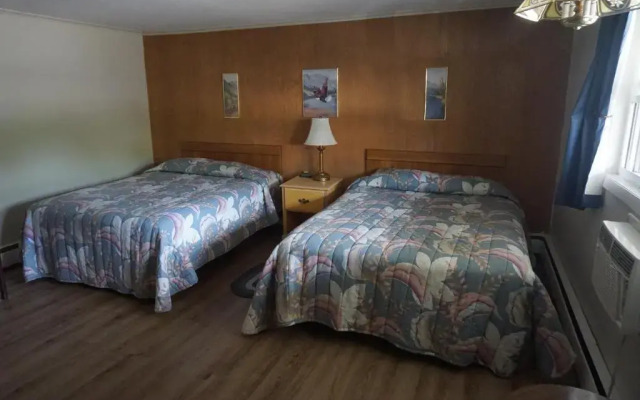 Northern Peaks Motor Inn