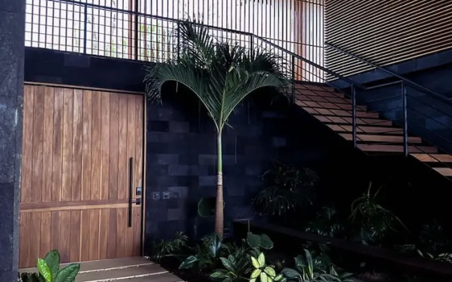 w Spectacular 4BR Villa in Costa Rica