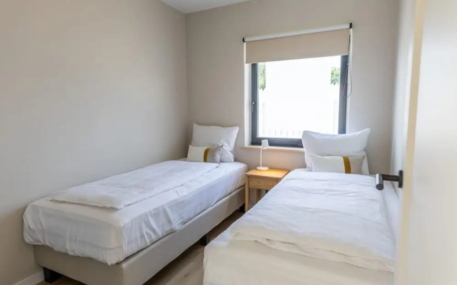 Renovated Apartment With Garden and Parking