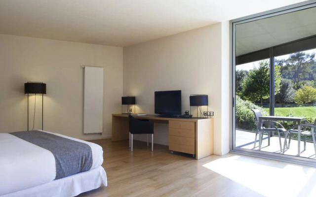 Hotel Món Sant Benet