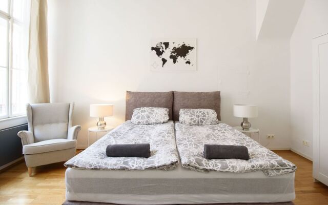 Central Apartment - Stephansdom