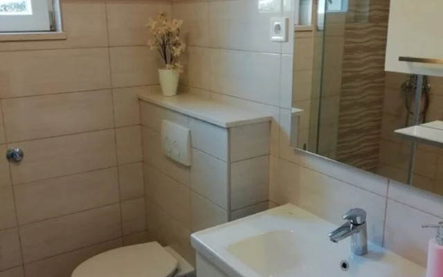 Marino - Near Family Friendly Beach - A2