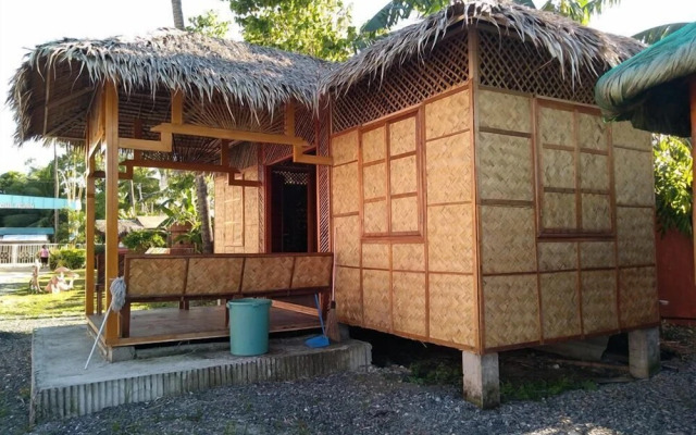 Hana-Natsu Resorts Pool