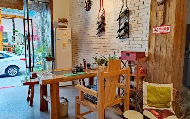 Zhangjiajie Wutong Hostel