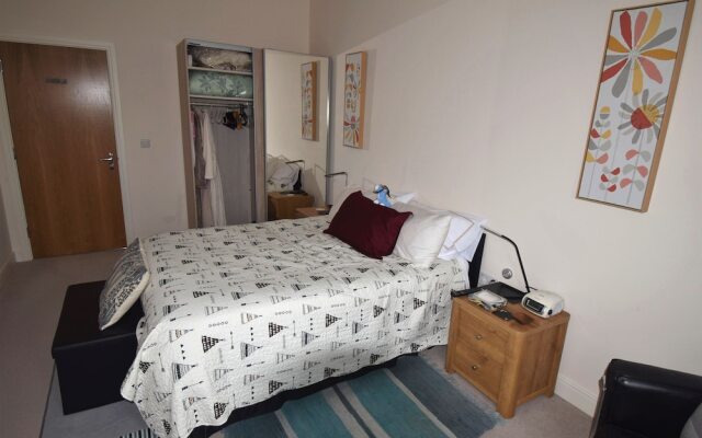 Central Kendal Deluxe