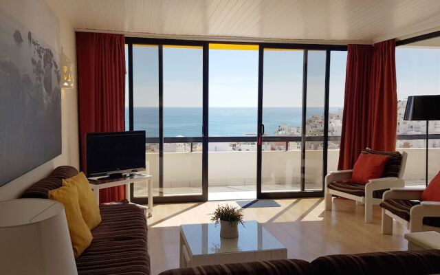 Albufeira Ocean View by Rentals in Algarve