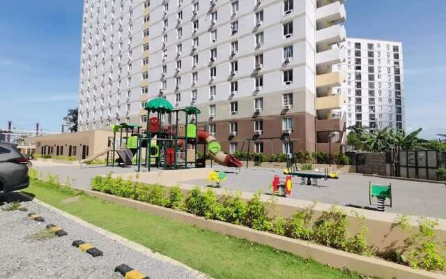 Studio - Sleeps 3 - Near Airport With Free Parking