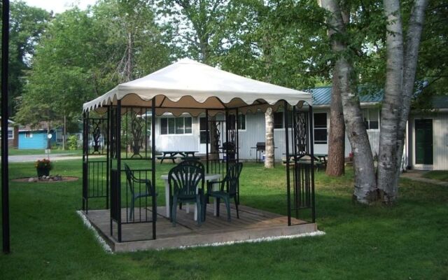 Birch Haven by the Beach - Cottages