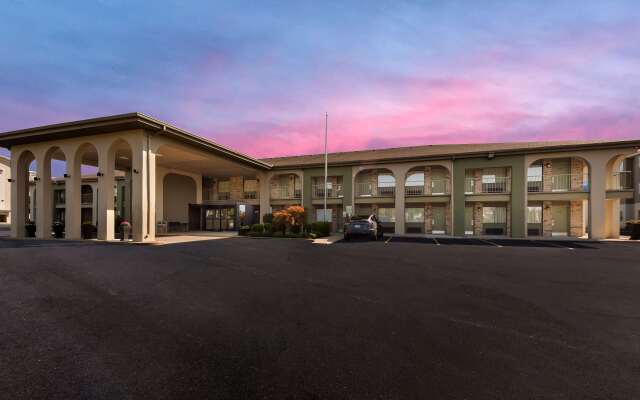 Best Western Executive Inn