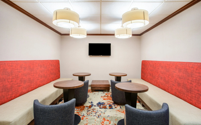 Hampton Inn Boston/Marlborough