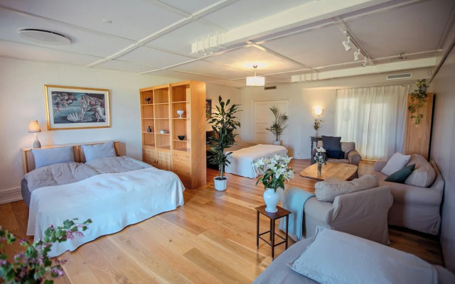 AvalonBnB