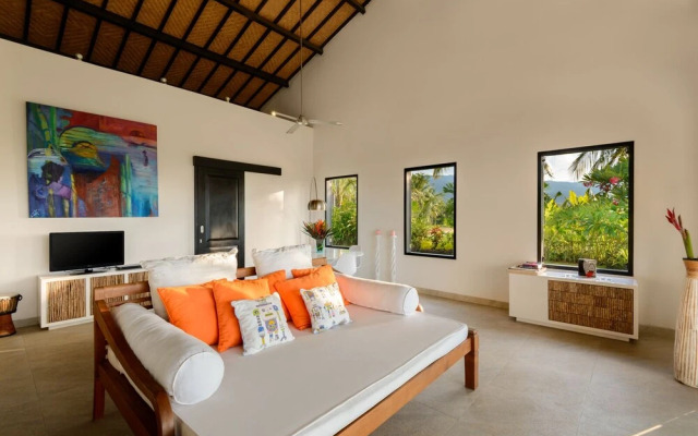 Villa Bloom by Villa Finder