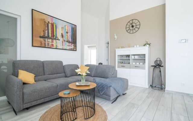 Apartment Marlo in Dubrovnik With sea View