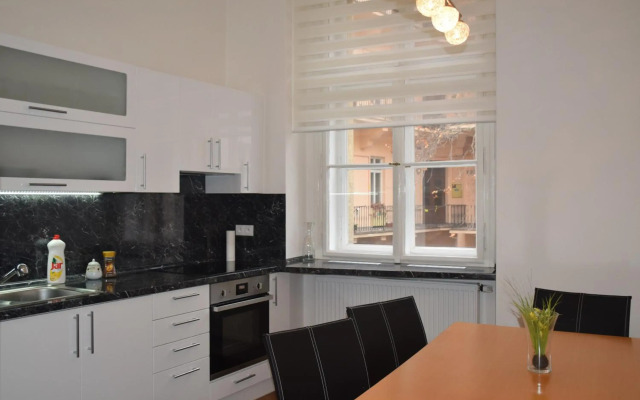 Tiva Downtown Apartments