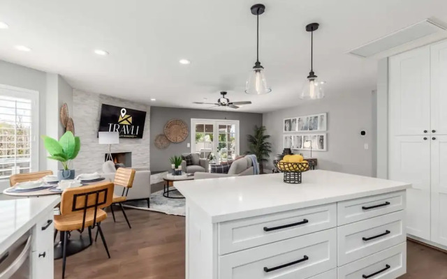 Greenway Park Retreat Al-fresco Living Heated Pool