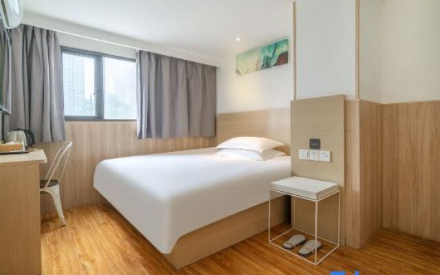 Yunfu Guest House