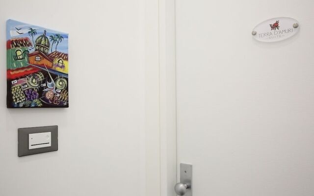 Amuri Room & Suite
