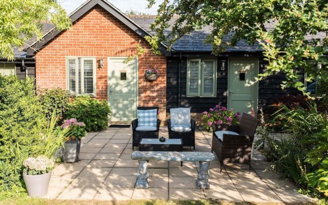The Foxes Den Coffee House and Rooms