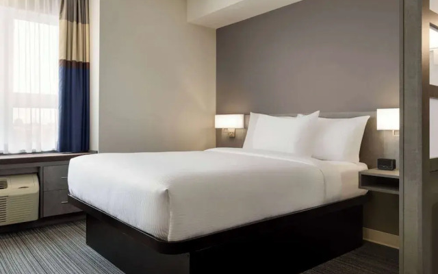 Microtel Inn & Suites By Wyndham Boisbriand