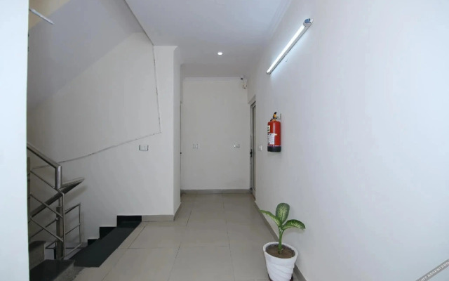 Alarians Stay By OYO Rooms